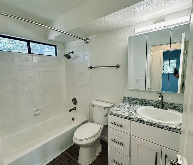 328 Wheeler Ave #6 — Photo 6