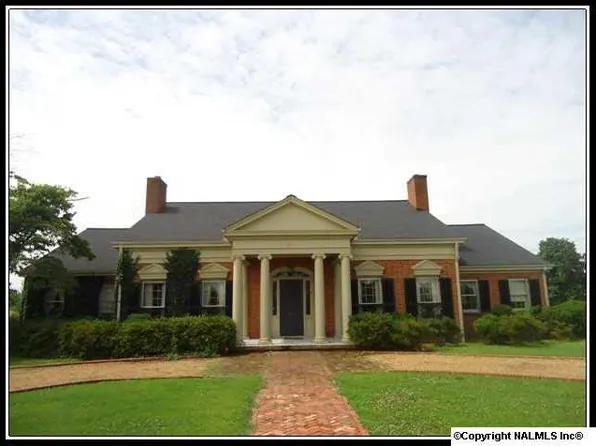 511 E Main St, Albertville, AL 35950