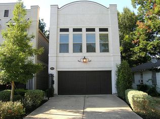 1028 Dunbar St, Houston, TX 77009