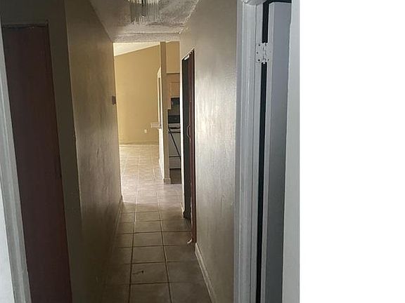 4th image of 4620 NW 185th St