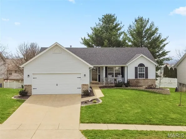 474 Calumet Ranch Trl, Saint Peters, MO 63376