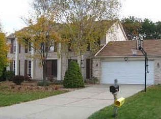 1530 Chevy Circuit, Rochester Hills, MI 48306