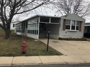 566 Park Ave, Belvidere, IL 61008