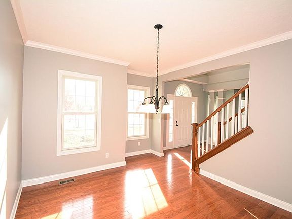4th image of 14166 Murphy Cir E
