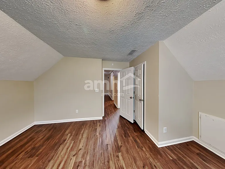 2380 Sailor Ln — Photo 14