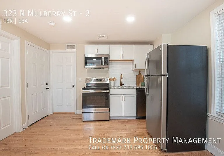 323 N Mulberry St #3 — Photo 4