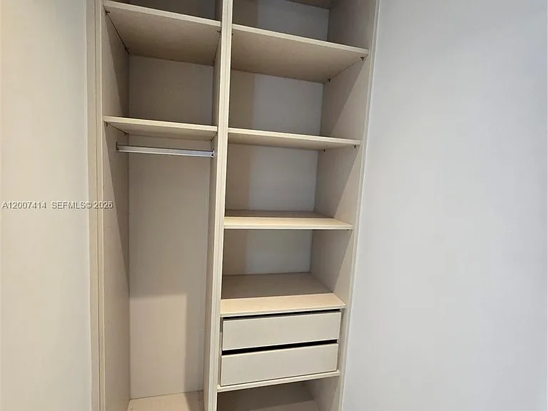 700 NE 24th St #3104 — Photo 33