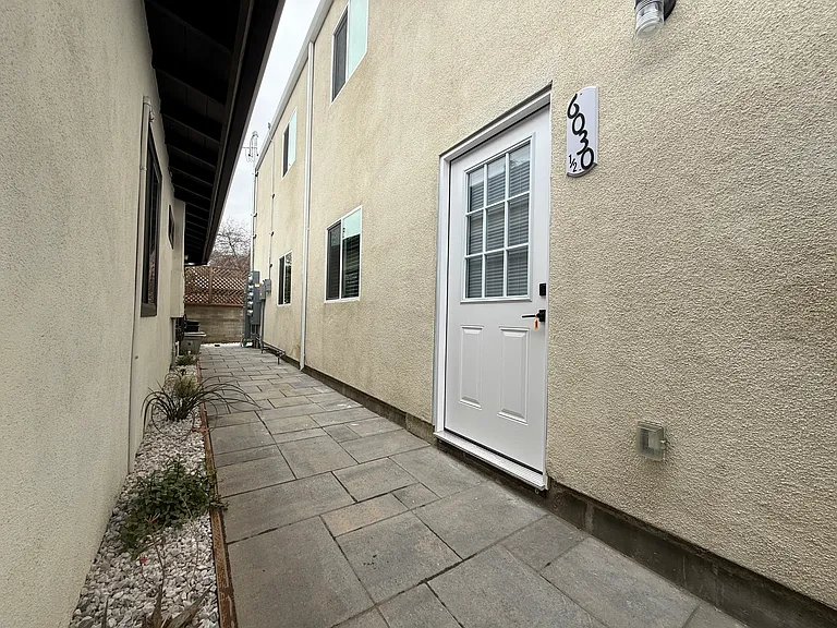 6030 Colfax Ave — Photo 9