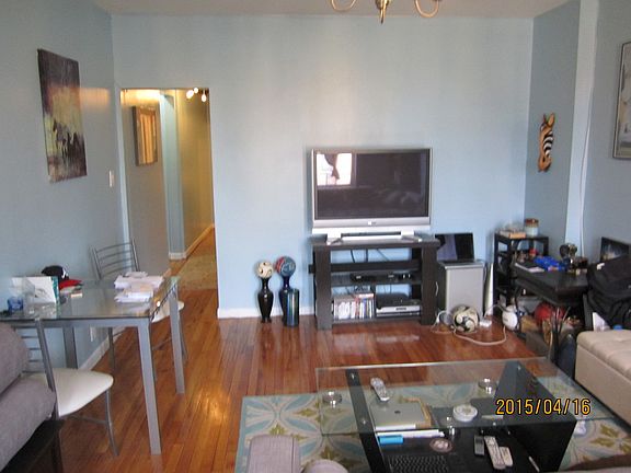 5th image of 32 Rogers Ave #8