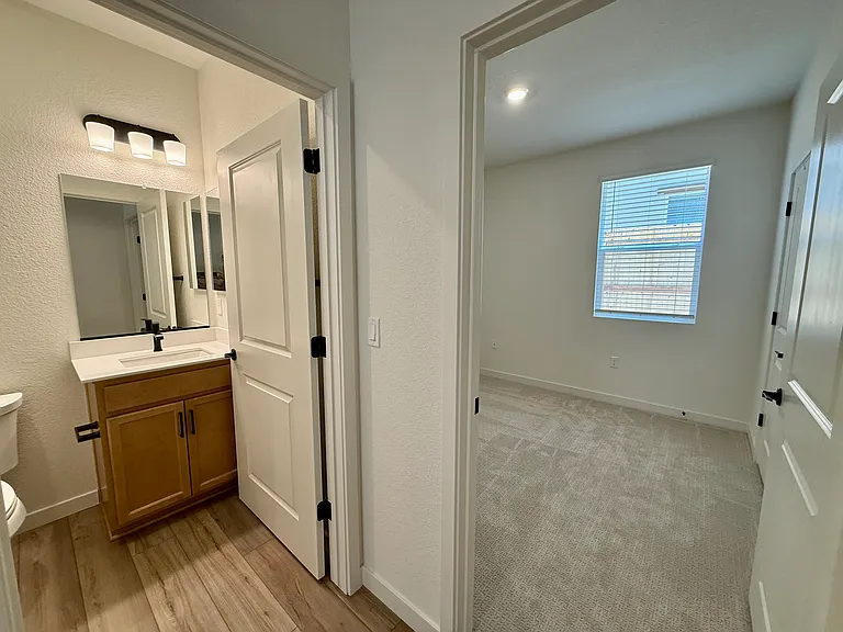 4581 Field View Dr — Photo 5