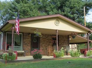 195 Honey Ln, Fries, VA 24330