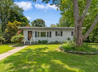 2 Milton Rd, Quaker Hill, CT 06375