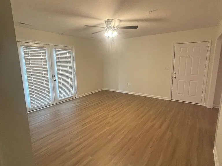 3943 Winchester Rd — Photo 11