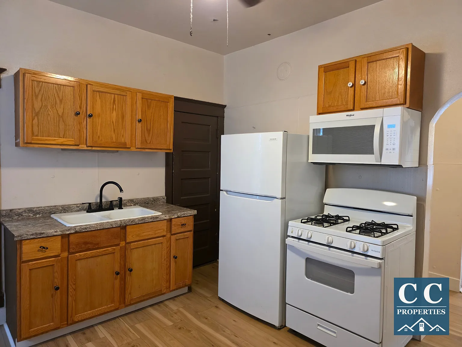 2 bed, 992 sqft, $1,250 — Photo 2