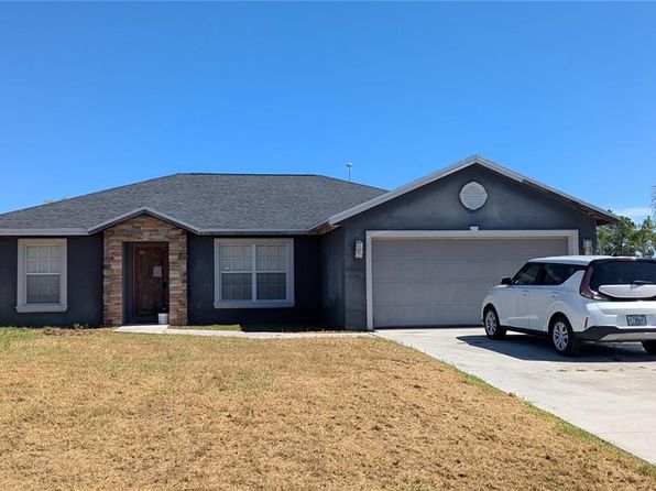 ⭐︎nana⭐︎ Palm a 3 bedroom 2 bath home in Port Charlotte. A New Home