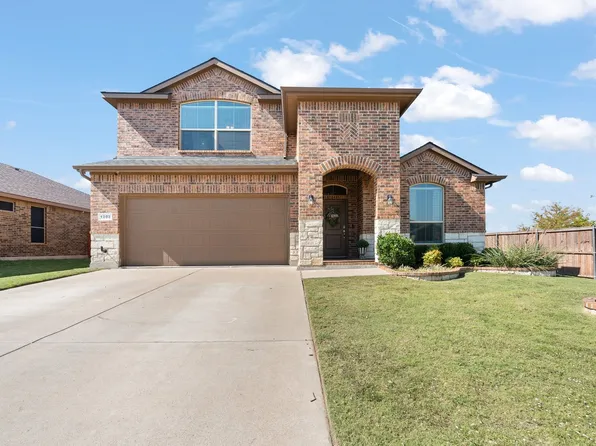 1202 Burlingame Dr, Cleburne, TX 76033