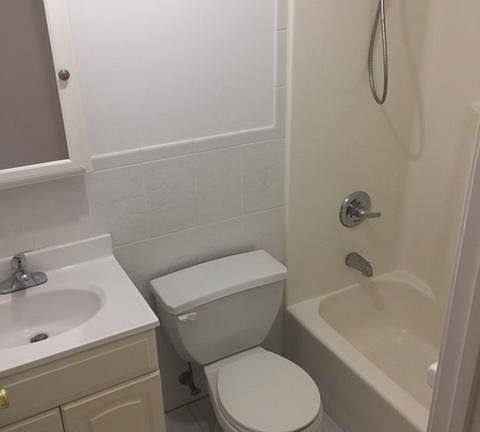 5th image of 282 Giffords Ln