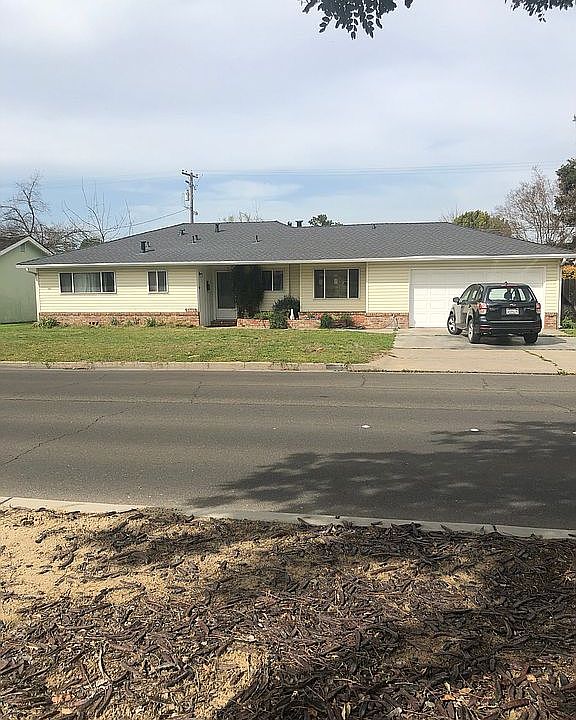 2nd image of 2305 E Canal Dr