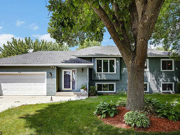 4th image of 298 Brent Dr