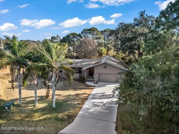 938 Dorchester Rd NW, Palm Bay, FL 32907