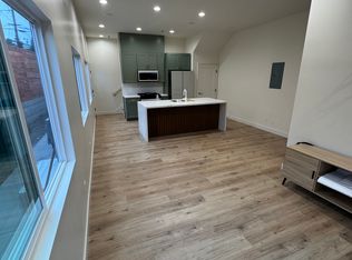 8975 Spring Pl, Spring Valley, CA 91977