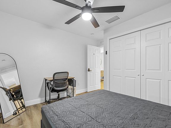 Disclaimer: This photo has been staged. Not all furnishings seen will be provided.