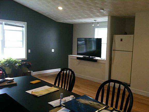 4th image of 31 Ivy St