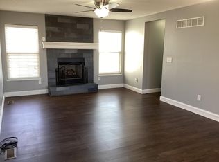 8289 N Revere Ave UNIT 24-B, Kansas City, MO 64151
