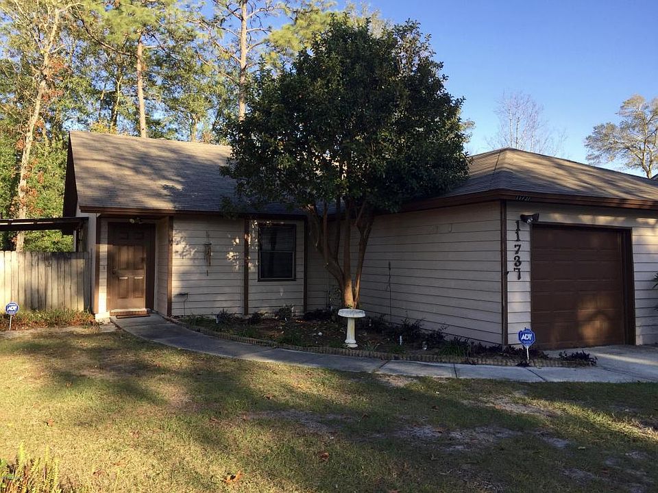 1st image of 11737 Fort Caroline Lakes Ct