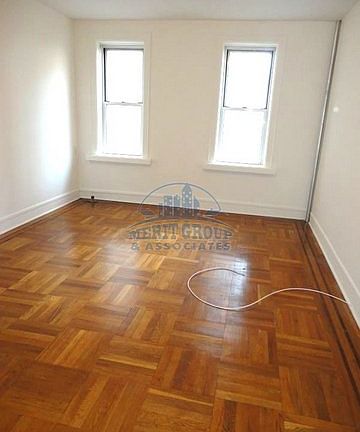 5th image of 3989 51st St APT 1G