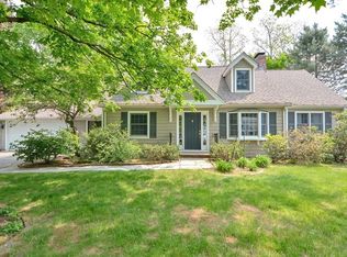 31 Woodfield Rd, Wellesley, MA 02482