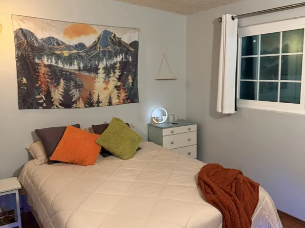 4995 Dubois Dr, San Diego, CA 92117
