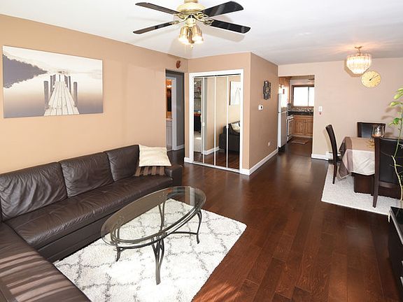 3rd image of 2135 N Harlem Ave Rear 327
