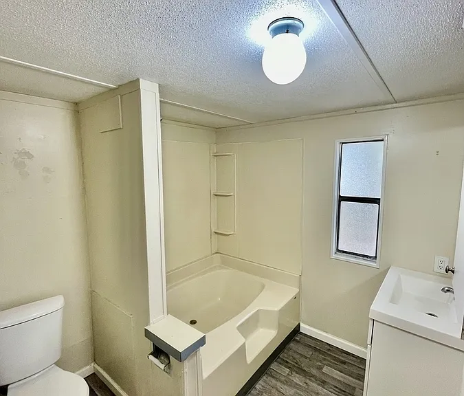 248 Stockton St — Photo 8