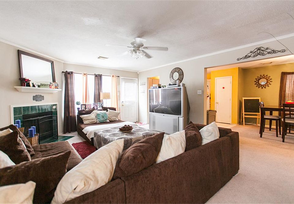 1st image of 7019 Bayou Crest Dr