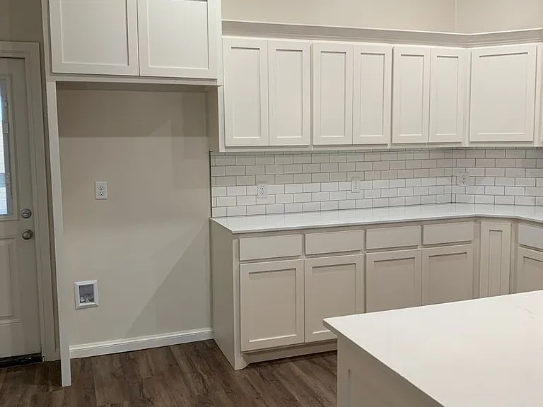 3219 Enclave Pl — Photo 3