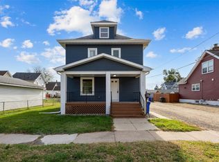 715 9th Ave SW, Cedar Rapids, IA 52404