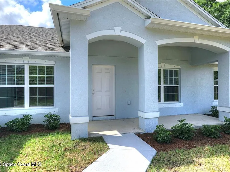 426 Lanfair Ave — Photo 5