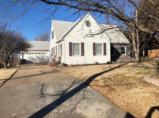 1801 Hart Ave, Dodge City, KS 67801