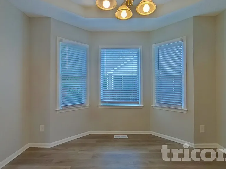 4860 Country Cove Way — Photo 4