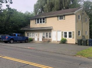 350 Candlewood Lake Rd, Brookfield, CT 06804