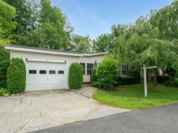 21 Magnolia Lane, Belmont, NH 03220