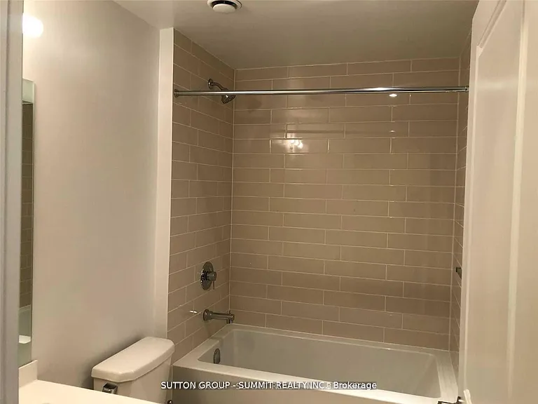 55 Speers Rd #209 — Photo 12