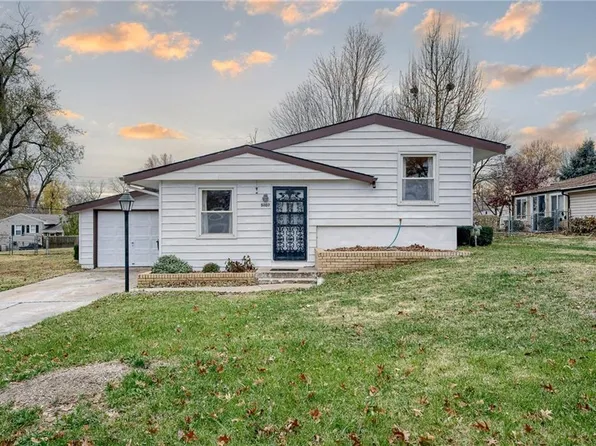 5407 NE 43rd Ter, Kansas City, MO 64117