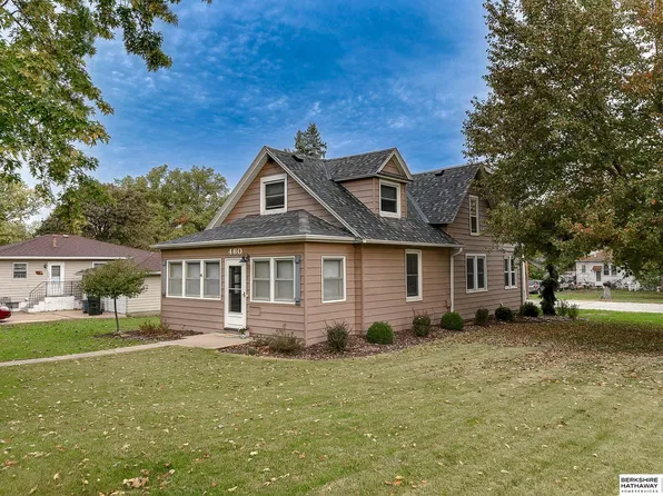 460 E 11th St, Wahoo, NE 68066
