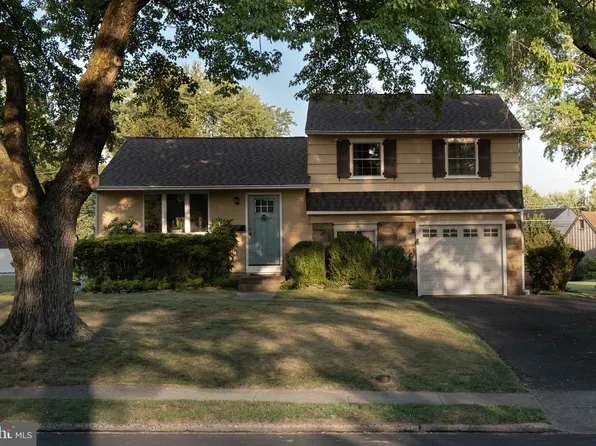 311 Gibson Ave, Warminster, PA 18974