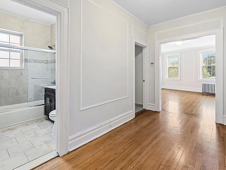 68-70 Park Avenue Apartments — Photo 17