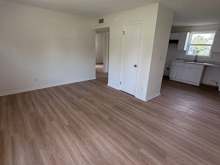 7306 Nathan Hale Way — Photo 6