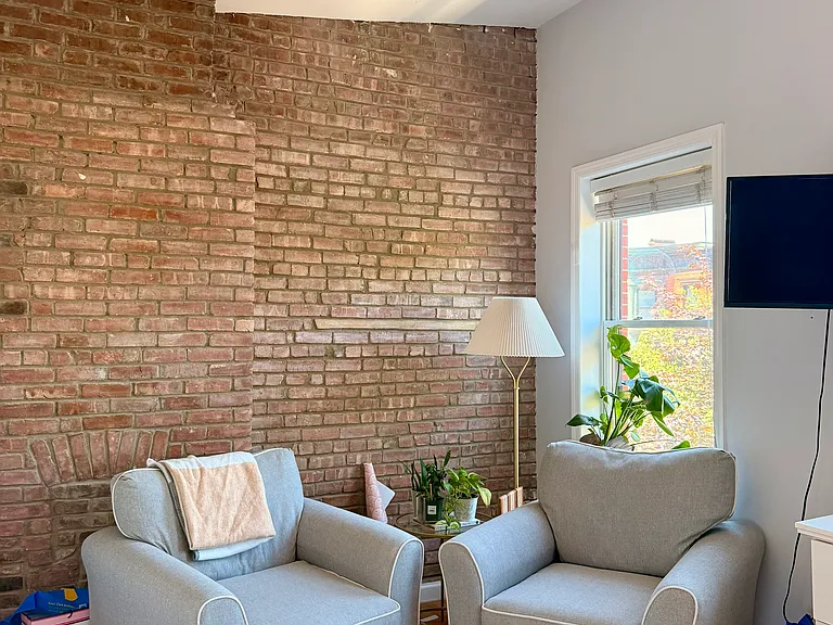 635 Bloomfield St #2 — Photo 12