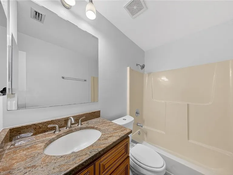 5270 Treetops Dr #J-201 — Photo 13